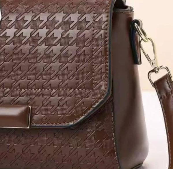 Bolso elegante café para dama